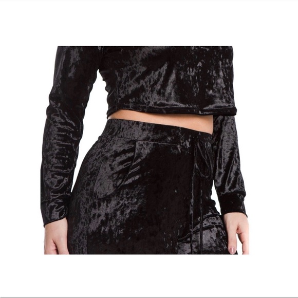 Lounge Matching Set - Picture 2 of 7